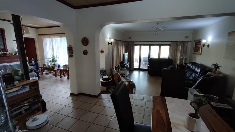 4 Bedroom Property for Sale in Door De Kraal Western Cape